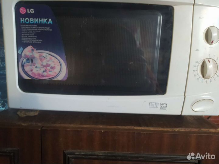 Микроволновая печь lg