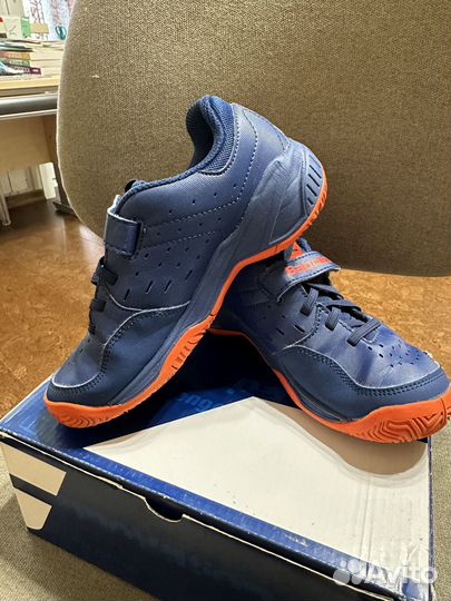 Кроссовки теннисные 32EUR