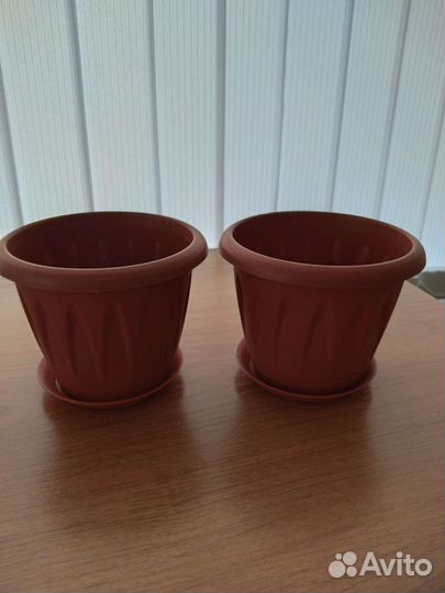Горшки пластмассовые
