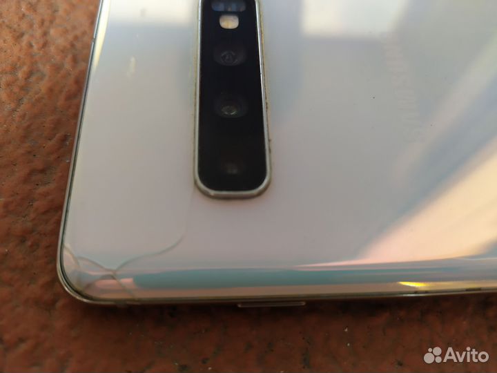 Samsung Galaxy S10+, 8/128 ГБ