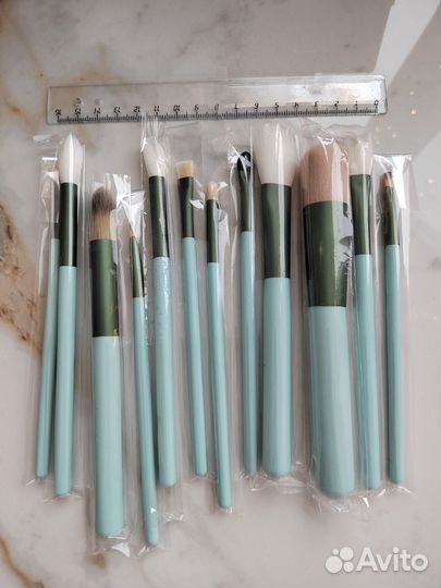 Новый набор кистей для макияжа
