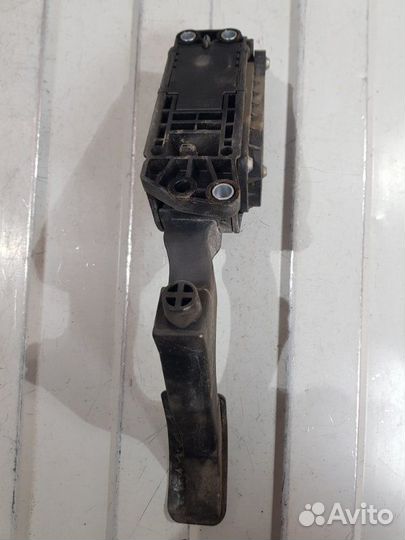 Педаль газа Skoda Fabia MK2 BXW 2008