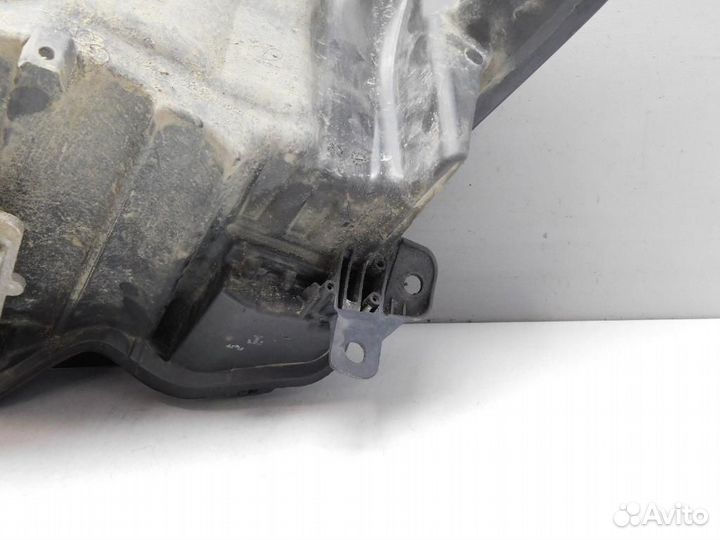 Фара правая Land Rover Range Rover