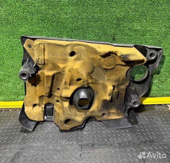 Декоративная крышка двигателя Nissan Qashqai 1.5