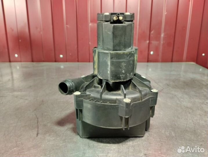 Насос продувки катализатора Mercedes E-Class W211