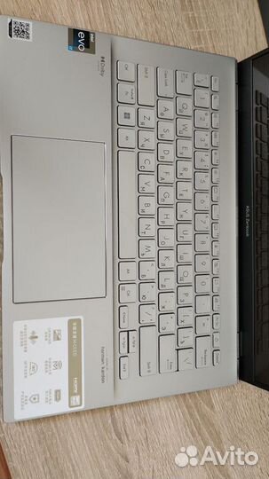 Asus Zenbook 14 oled