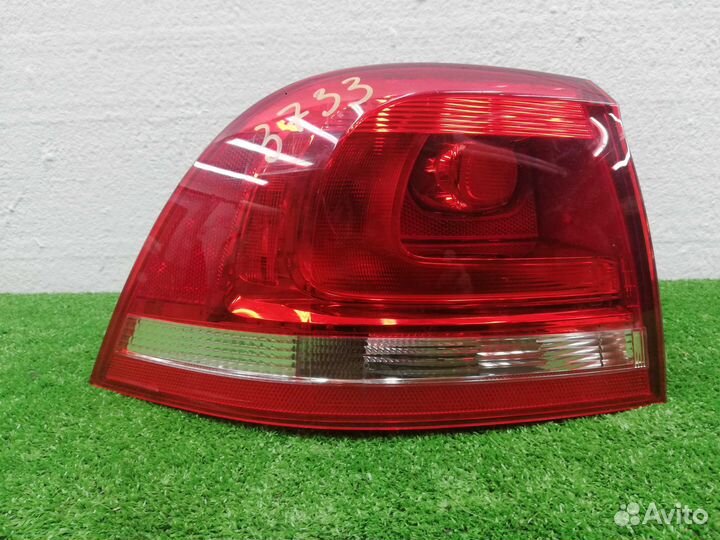 Фонарь крыла левый Volkswagen Touareg 2 7P6945095G