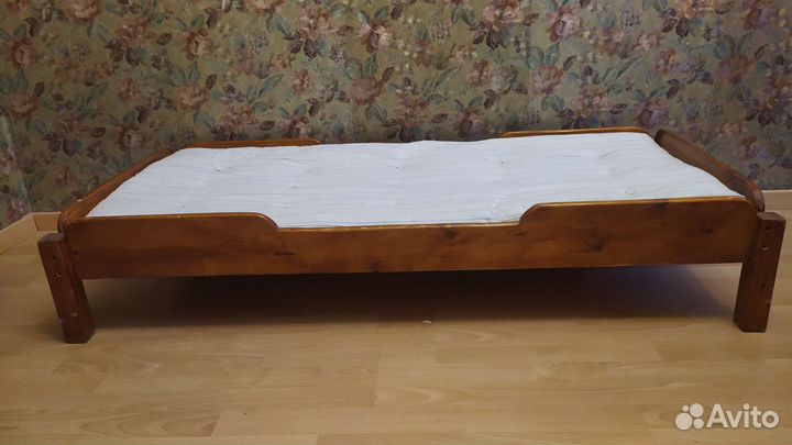 Кровать детская деревянная 140*60