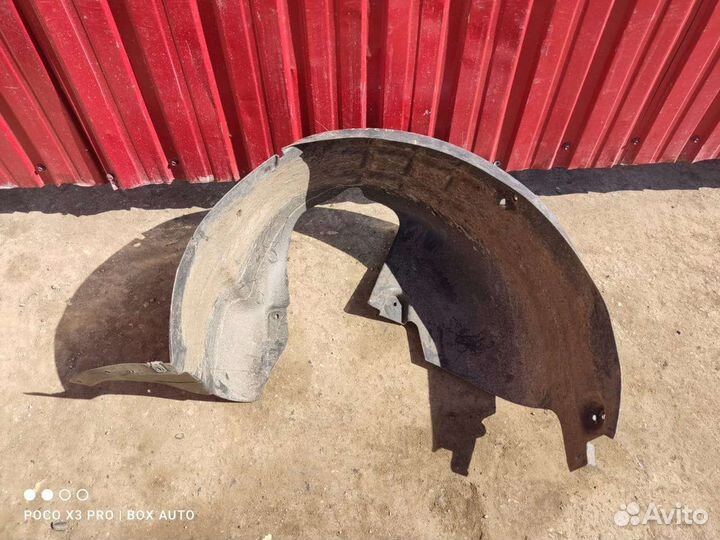 Подкрылок задний правый Ситроен С4 Б7 хэтчбэк