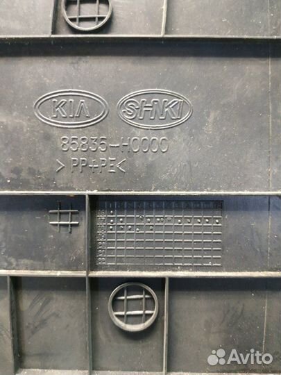 Обшивка стойки центральной передняя левая Kia Rio
