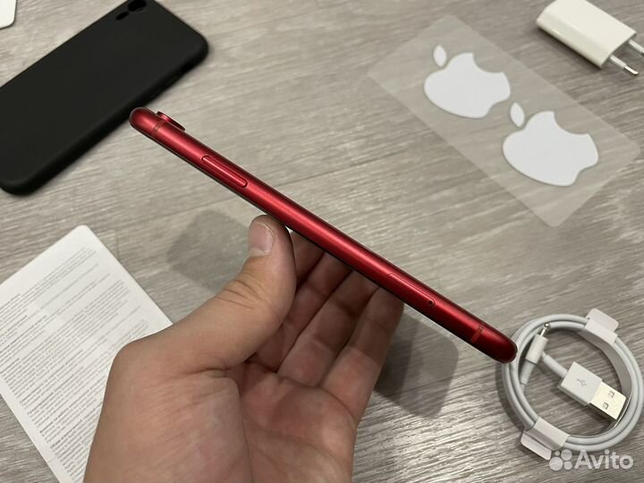 iPhone Xr, 64 ГБ