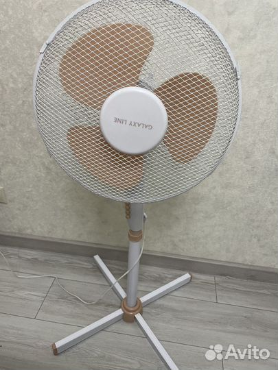 Вентилятор напольный Galaxy