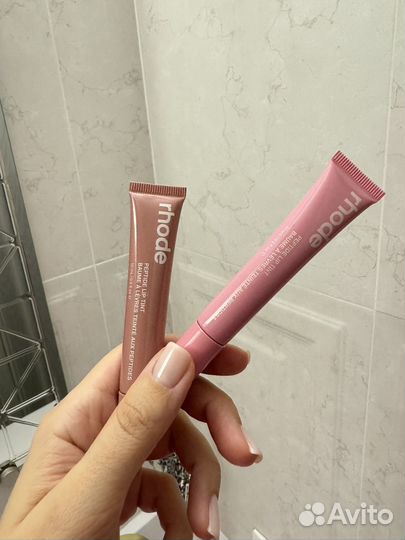 Блеск для губ Rhode