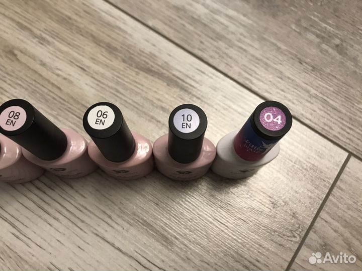 Продам новый набор камуфлирующих баз и гель-лак