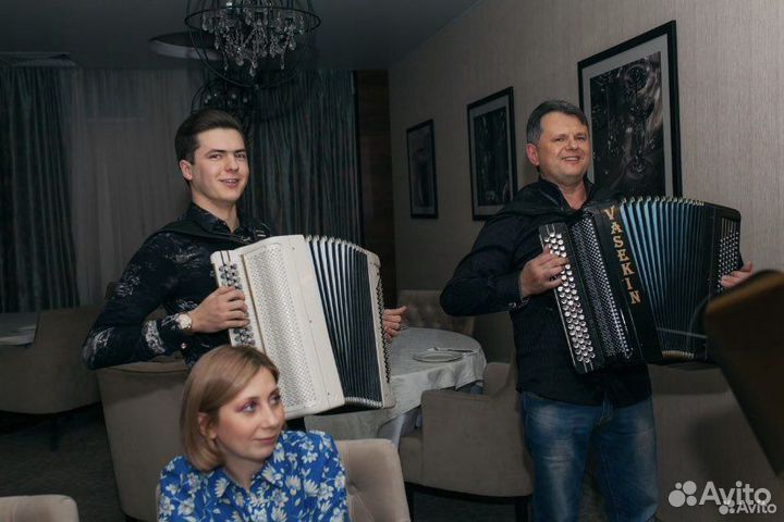 Поющие Баянисты - гармонист на праздник
