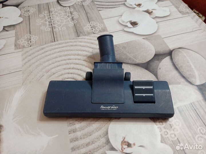 Щётки, трубы для пылесоса