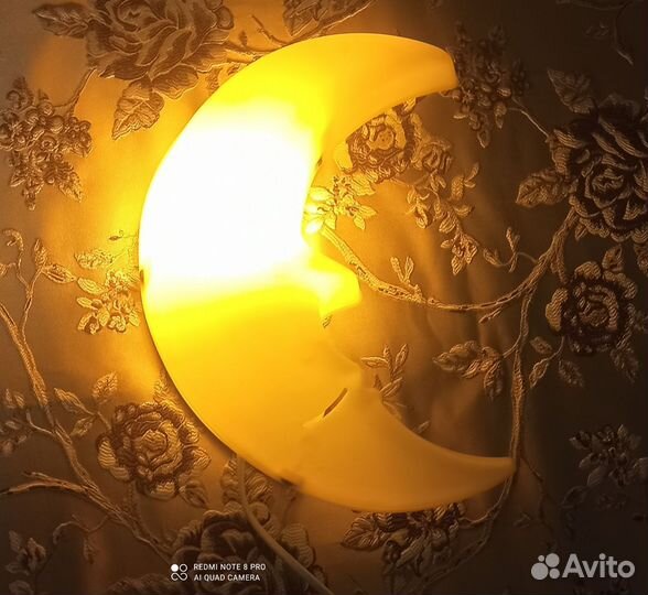 Светильник ночник настенный