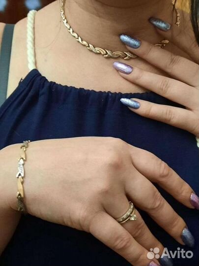 Золотое колье