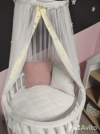 Продам кроватку 7в 1 с маятником