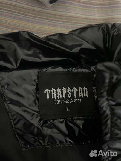 Жилетка глянцевая trapstar