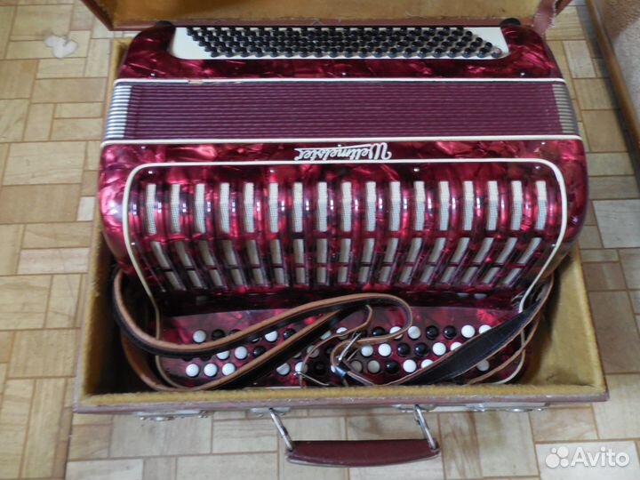 Продам кнопочный аккордеон Weltmeister 3/4