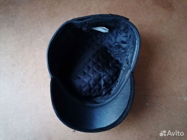 Кепка мужская кожаная