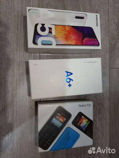 Коробки от телефонов Samsung а6+, Nokia 105