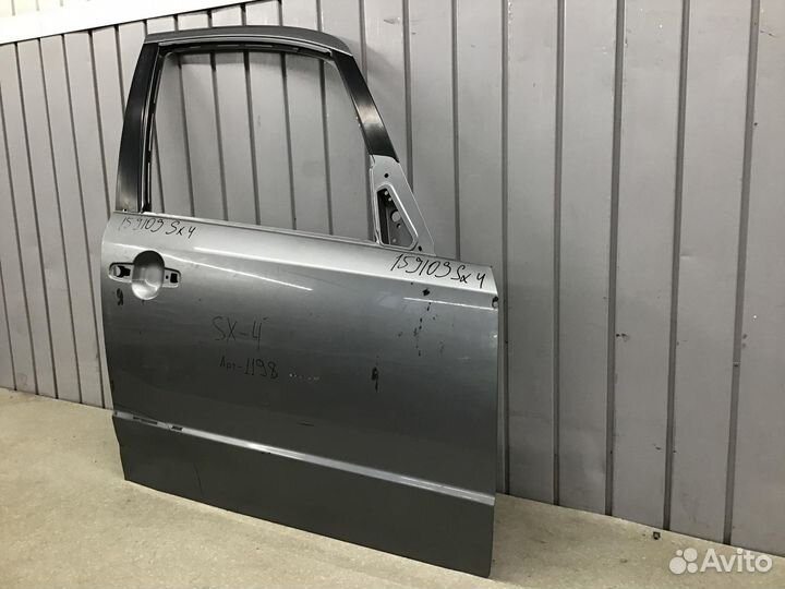 Дверь передняя правая Suzuki SX4 2006-2013