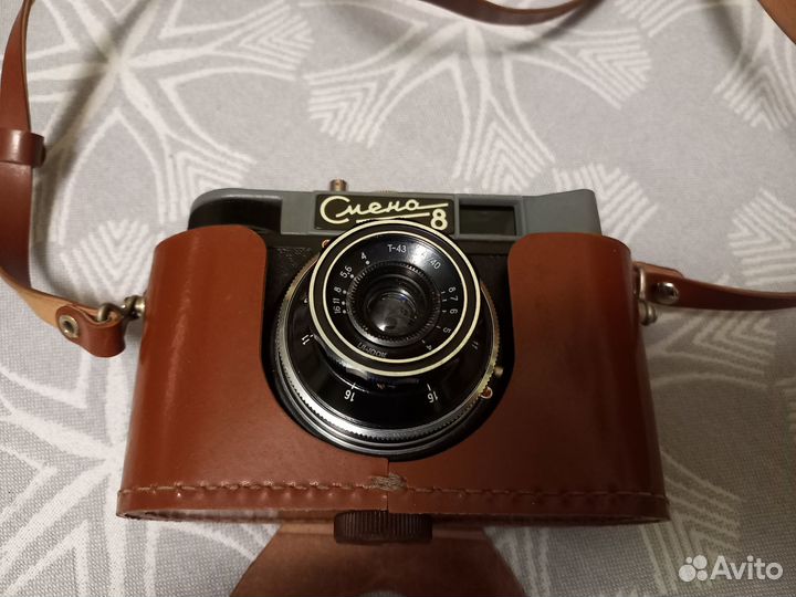 Пленочный фотоаппарат Смена 8