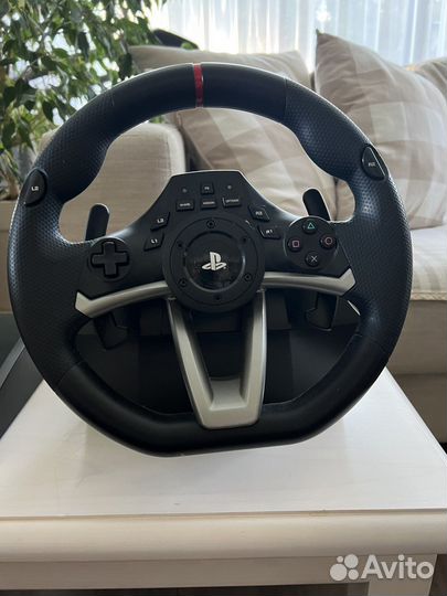 Игровой руль с педалями