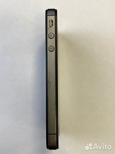 iPhone 4S, 16 ГБ