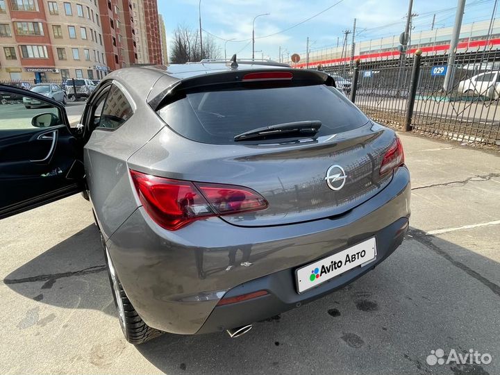 Opel Astra GTC 1.4 AT, 2012, 134 000 км