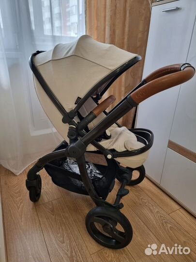 Детская прогулочная коляска EGG