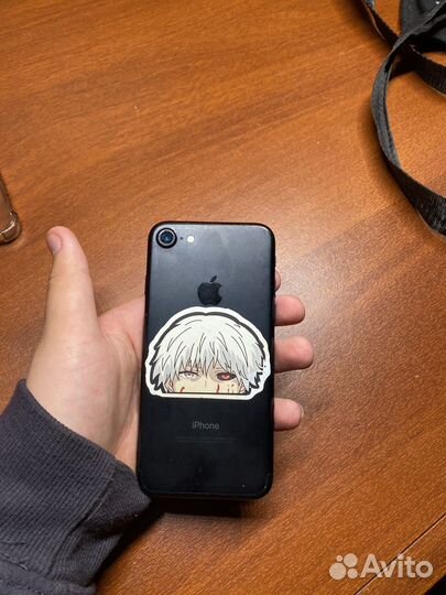 iPhone 7, 32 ГБ