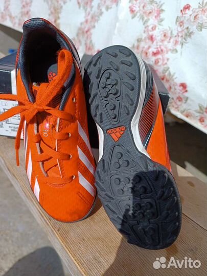 Футзалки adidas