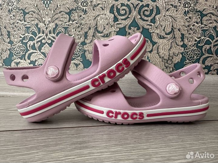 Сандалии боссоножки crocs C8 22 23 24