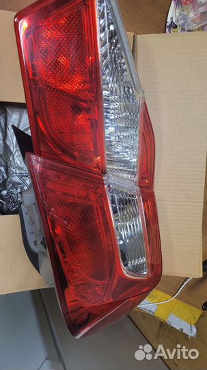 Фары на toyota camry 50