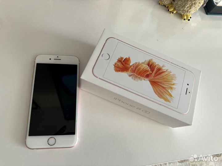 iPhone 6S, 32 ГБ