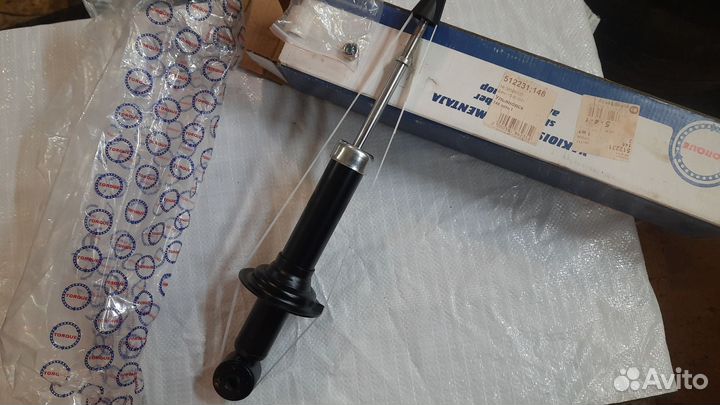 Стойки задние lancer 9