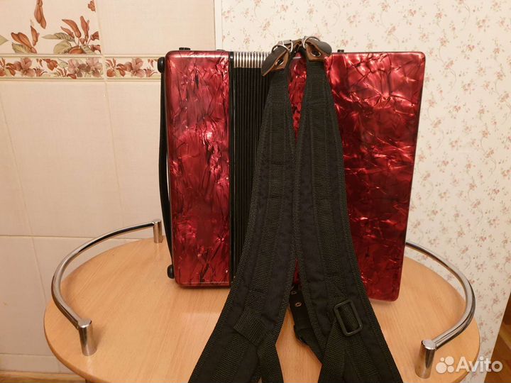 Аккордеон Лира. Новый. Размер 1/2. Видео