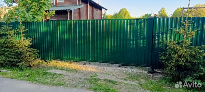 Откатные ворота с профнастилом