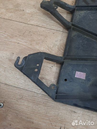 Вентилятор радиатора Ford Mondeo хетчбэк 5дв. cjbb