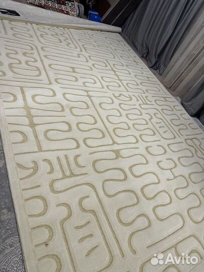 Ковер новый