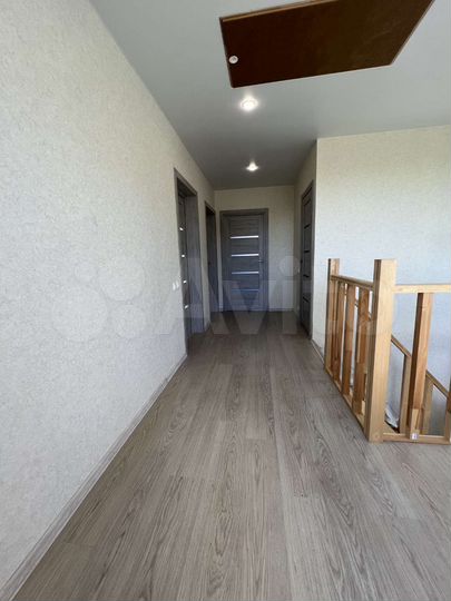 Коттедж 130 м² на участке 8 сот.