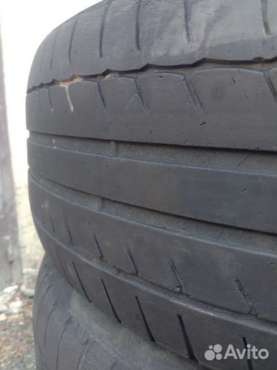 Michelin 4X4 A/T 215/60 R16