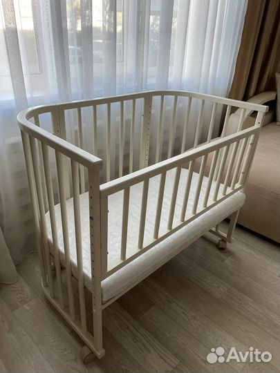 Приставная кроватка