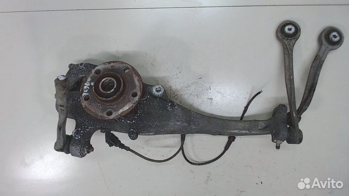 Поворотный кулак Audi A6 (C7), 2011