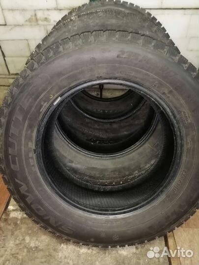 Centara Snow Cutter 235/65 R17