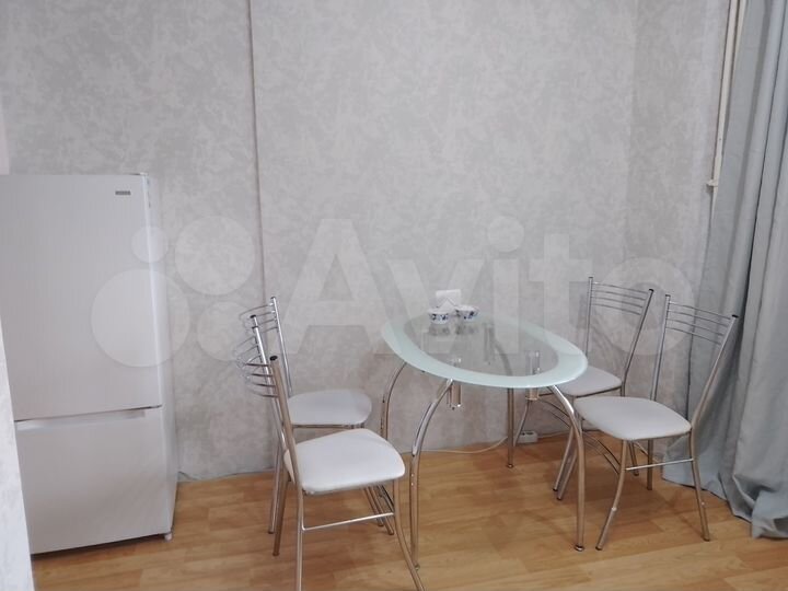 1-к. квартира, 44 м², 3/18 эт.