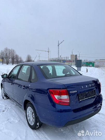 LADA Granta 1.6 МТ, 2024, 28 км